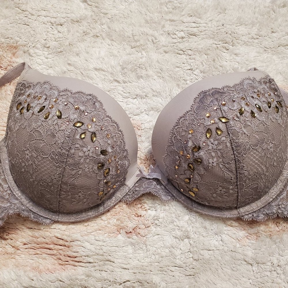 Victoria's Secret Embellished 34DD Bra Gray Dream Angels Push Up